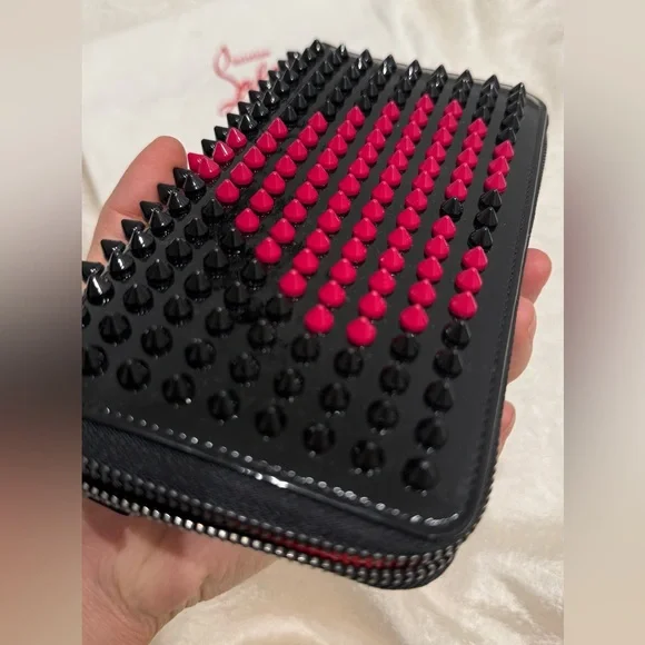 New Christian Louboutin Panettone Patent Leather Heart Spiked Zip Around Wallet - Picture 7 of 14